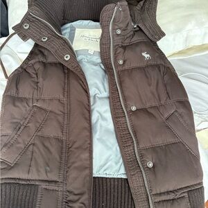 Abercrombie & Fitch Chocolate Puffer Vest